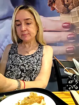 1Sweetnina online show from 12/18/25, 05:17