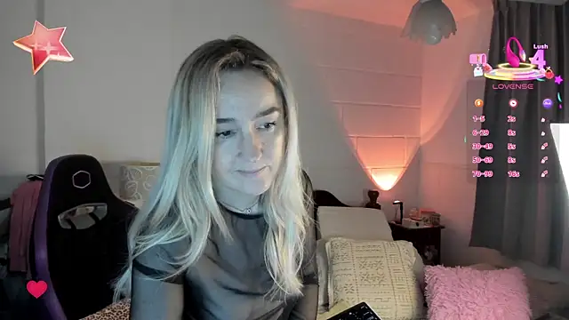 Snapshot of 1Sweetnina chatting on 05/15/26, 09:02 1Sweetnina online show from 05/15/26, 09:02