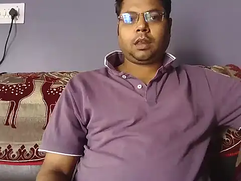 aakash ModelBrown online show from 10/24/25, 05:17