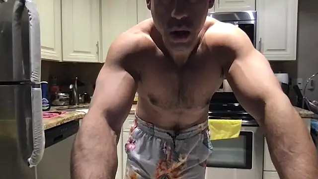 BigGuyMuscle online show from 02/26/26, 03:06