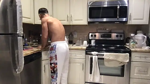 BigGuyMuscle online show from 03/01/26, 07:47