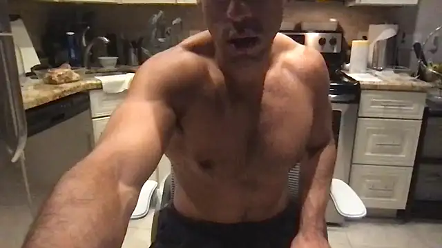 BigGuyMuscle online show from 10/01/25, 05:01