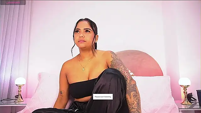 Snapshot of alexaa_walker chatting on 11/11/25, 12:00 alexaa walker online show from 11/11/25, 12:00