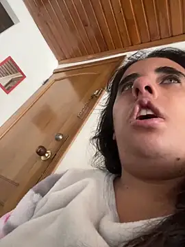 annarose19 online show from 04/10/26, 04:36