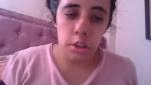 annarose19 online show from 09/08/25, 07:46
