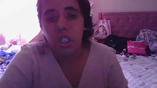 annarose19 online show from 02/13/26, 07:36