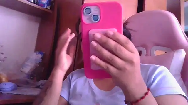 annarose19 online show from 12/04/25, 07:46