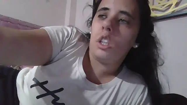 annarose19 online show from 02/04/26, 11:33