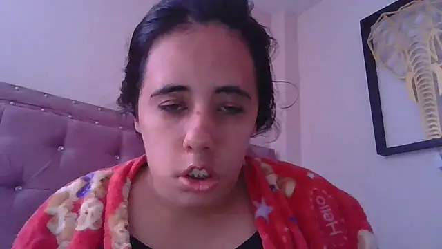 annarose19 online show from 10/23/25, 06:06