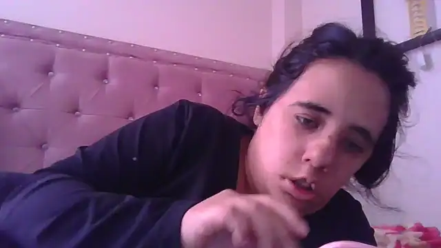 annarose19 online show from 02/11/26, 05:35