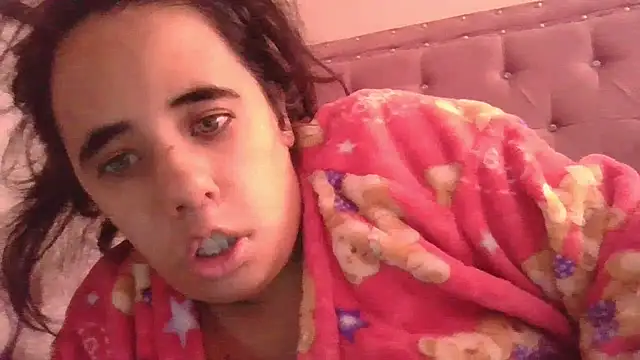 annarose19 online show from 03/21/26, 02:43