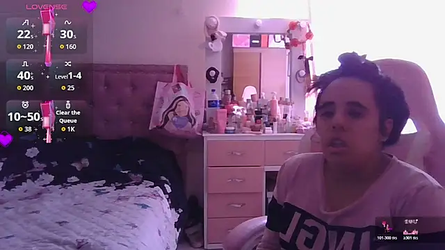annarose19 online show from 05/20/26, 03:31