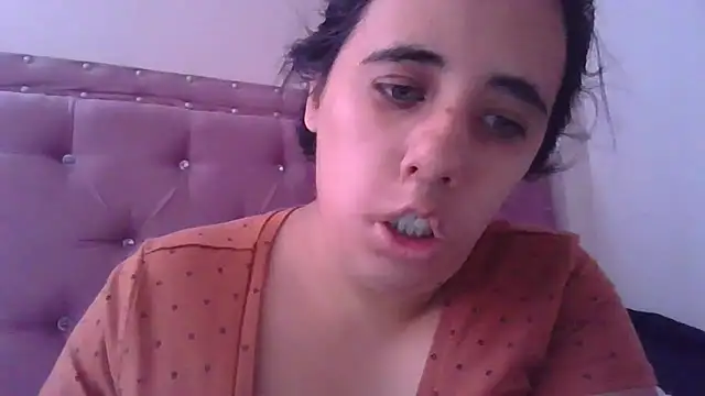 annarose19 online show from 11/05/25, 05:38