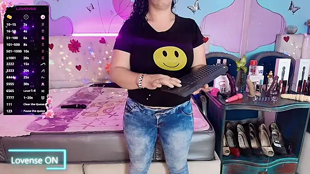 Zaly mature online show from 04/25/26, 11:35
