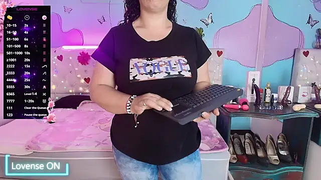 Zaly mature online show from 05/15/26, 09:02