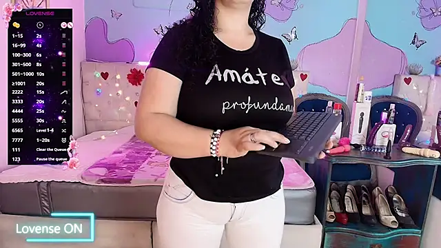 Zaly mature online show from 04/11/26, 12:07