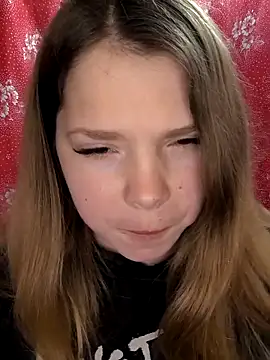 Zuli Kiska online show from 03/04/26, 07:32