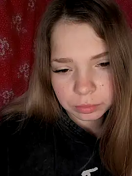 Zuli Kiska online show from 12/15/25, 11:27