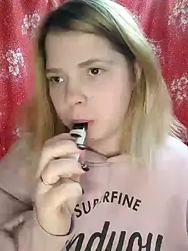 Snapshot of Zuli_Kiska chatting on 01/13/25, 12:19 Zuli Kiska online show from 01/13/25, 12:19