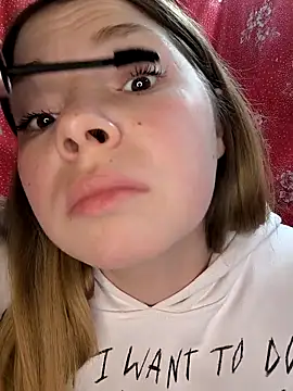 Zuli Kiska online show from 03/26/26, 07:23