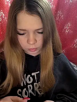 Snapshot of Zuli_Kiska chatting on 02/19/26, 08:50 Zuli Kiska online show from 02/19/26, 08:50