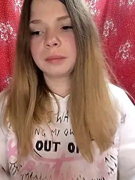 Snapshot of Zuli_Kiska chatting on 02/28/26, 07:13 Zuli Kiska online show from 02/28/26, 07:13