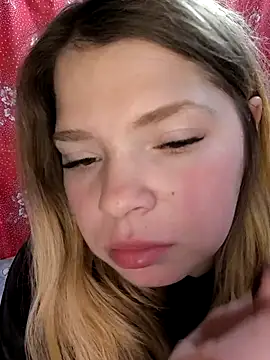 Zuli Kiska online show from 11/21/25, 10:42