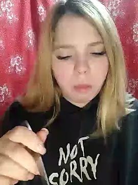 Snapshot of Zuli_Kiska chatting on 02/12/25, 09:22 Zuli Kiska online show from 02/12/25, 09:22