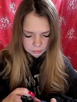 Snapshot of Zuli_Kiska chatting on 02/03/26, 04:21 Zuli Kiska online show from 02/03/26, 04:21