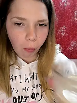 Zuli Kiska online show from 03/10/26, 07:29