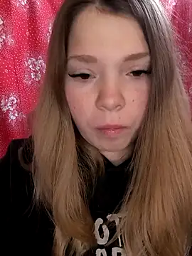 Snapshot of Zuli_Kiska chatting on 02/07/26, 09:01 Zuli Kiska online show from 02/07/26, 09:01