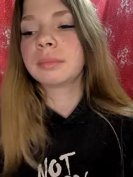 Snapshot of Zuli_Kiska chatting on 02/21/26, 10:12 Zuli Kiska online show from 02/21/26, 10:12