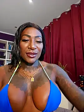 Snapshot of JosyBlack chatting on 09/12/25, 08:19 JosyBlack online show from 09/12/25, 08:19