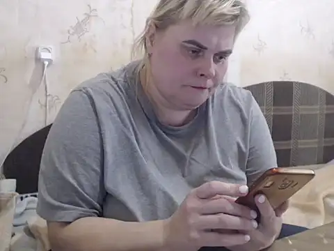 Ameliabusty online show from 02/14/25, 09:45