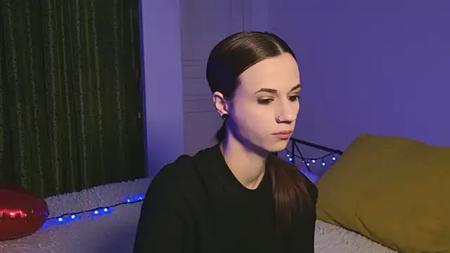 ItsAlisia online show from 02/16/26, 06:45