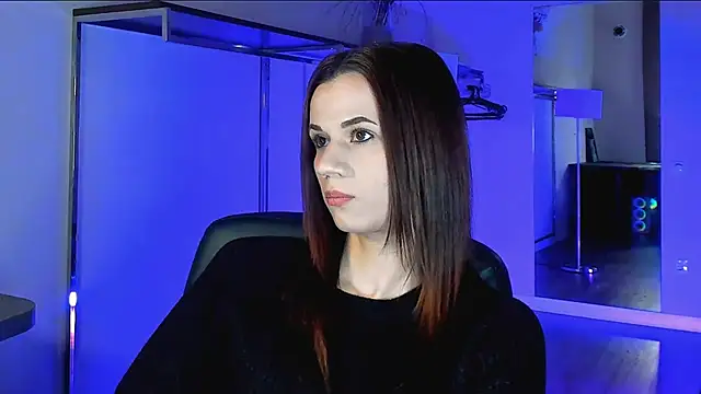 ItsAlisia online show from 02/08/26, 06:33