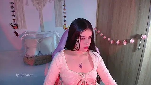 iriswest  online show from 04/01/26, 12:46