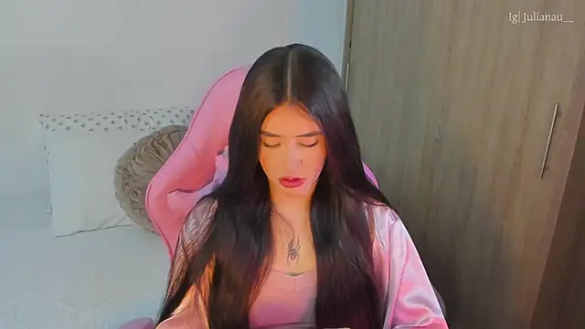 iriswest  online show from 03/12/25, 11:12