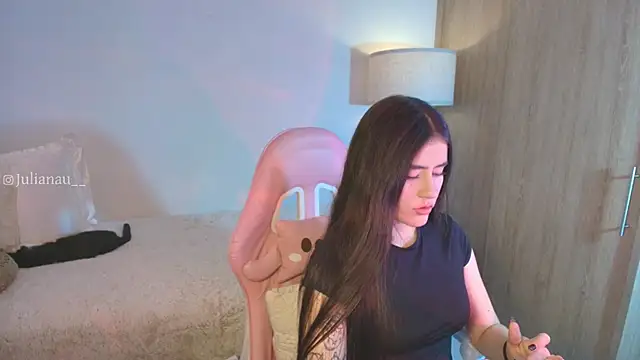 iriswest  online show from 11/12/25, 12:04