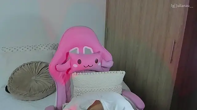 iriswest  online show from 03/13/25, 11:16