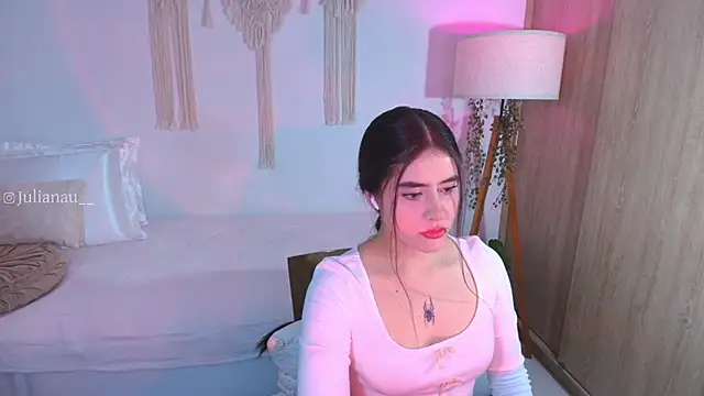 iriswest  online show from 11/17/25, 11:31