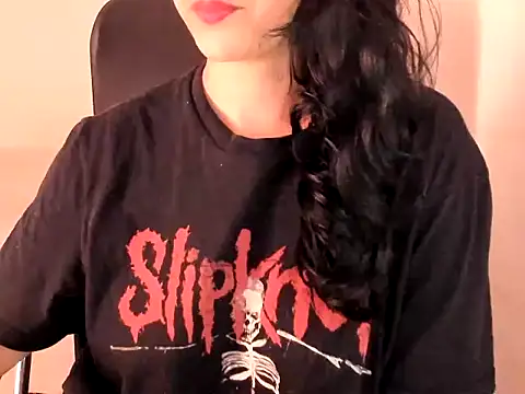 Kristenbr online show from 05/15/26, 08:40
