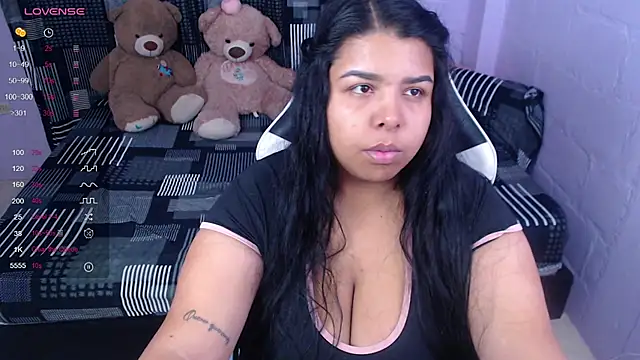 SaLomeJonees online show from 10/11/25, 11:22
