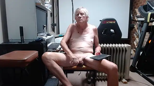 unclek23 online show from 02/11/26, 11:48