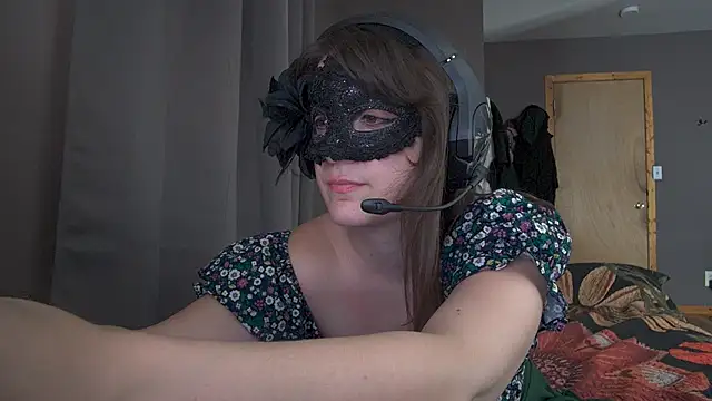 Snapshot of missteriousbelle chatting on 07/10/26, 09:15 missteriousbelle online show from 07/10/26, 09:15