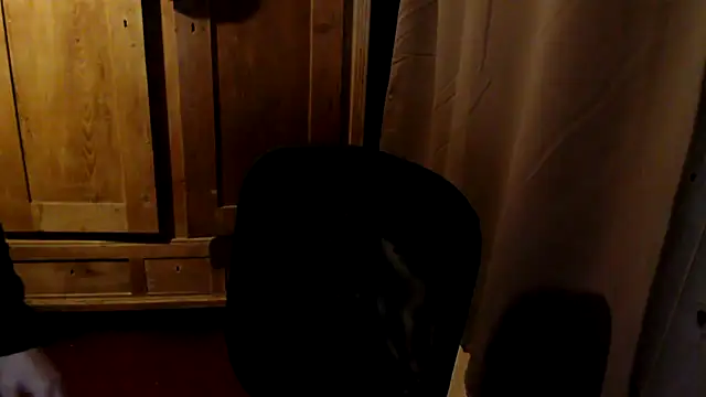 beauty-of-pain online show from 11/02/25, 03:06