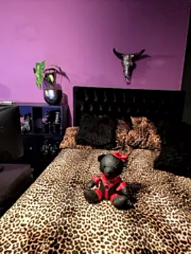 beauty-of-pain online show from 04/12/26, 01:25