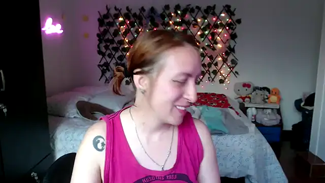 Snapshot of kittykalor09 chatting on 02/05/26, 03:30 kittykalor09 online show from 02/05/26, 03:30