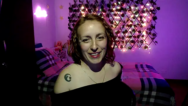 Snapshot of kittykalor09 chatting on 02/04/26, 01:22 kittykalor09 online show from 02/04/26, 01:22