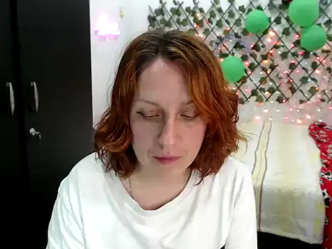 Snapshot of kittykalor09 chatting on 03/22/26, 03:21 kittykalor09 online show from 03/22/26, 03:21